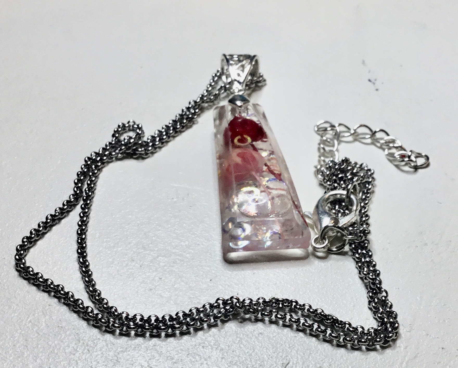 Linen pendant necklaces