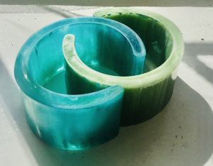 Set of 2 resin cuff bracelets,blue & green bracelets,watercolor effect resin bangles,unique handmade bracelets gifts for her, women jewelry.