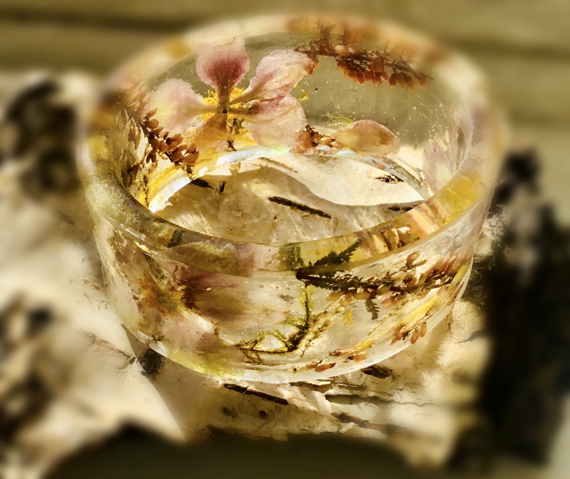 Anemones resin bangle,women jewellery gifts
