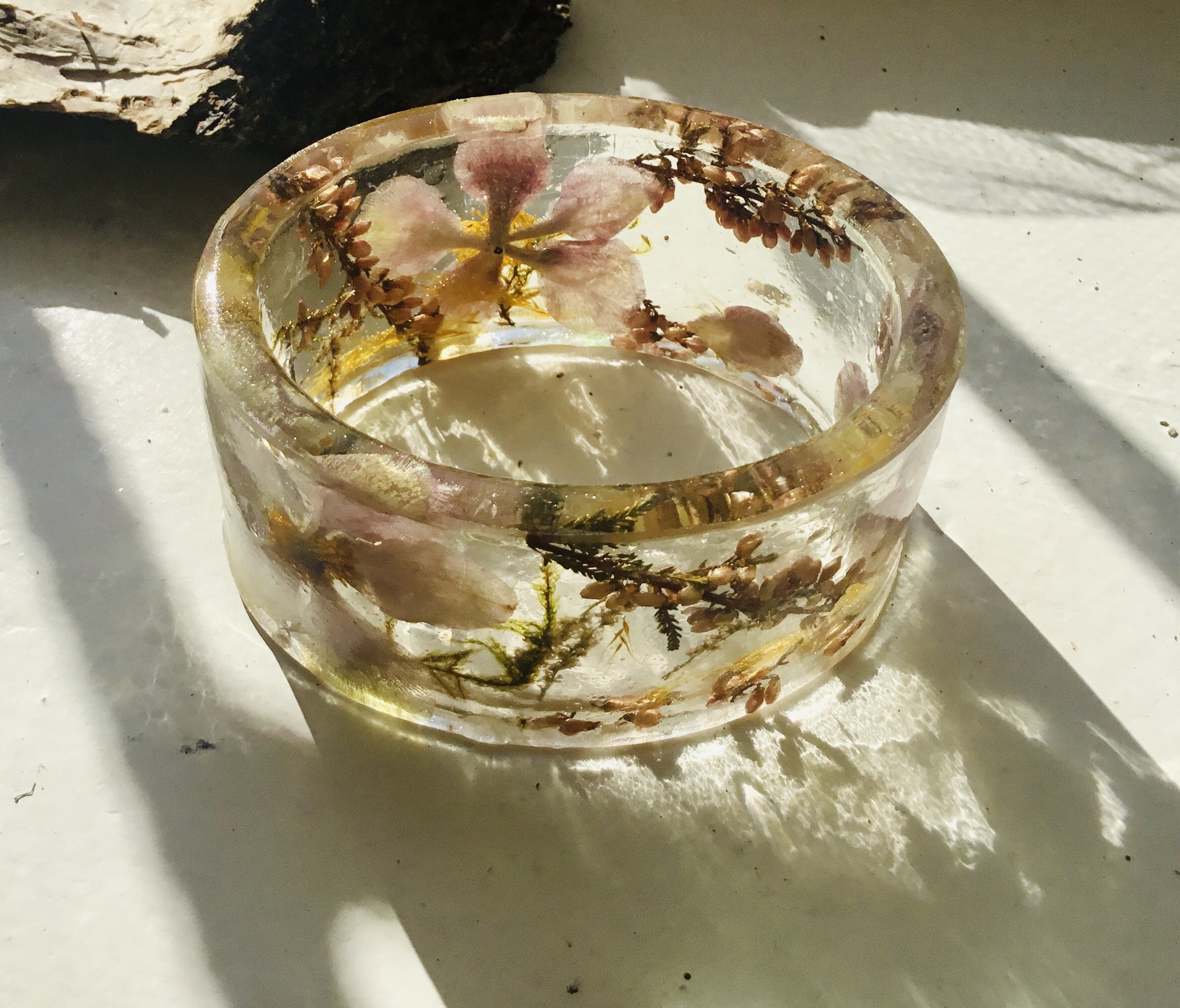 Anemones resin bangle,women jewellery gifts