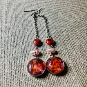Red moss earrings