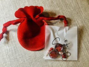 Red moss earrings