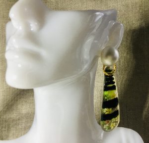 Bee earrings,handmade jewelry gifts