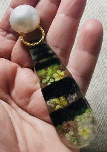 Bee earrings,handmade jewelry gifts