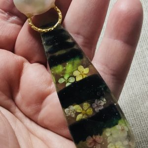 Bee earrings,handmade jewelry gifts