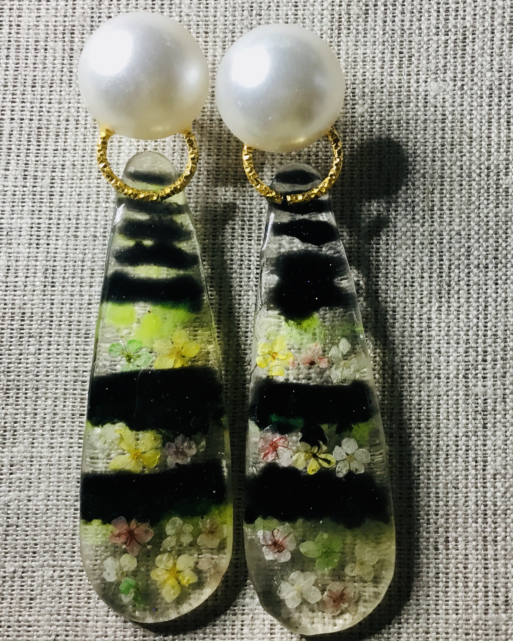 Bee earrings,handmade jewelry gifts