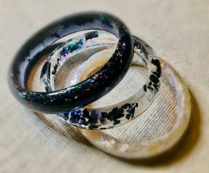 Set of 3 white and black resin bangles