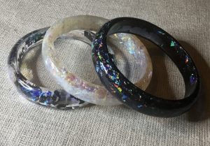 Set of 3 white and black resin bangles