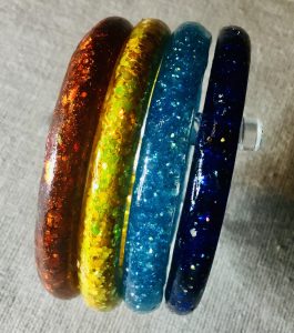 Set of 4 colourful glitter bangles