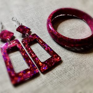 Bright pink glitter jewelry set