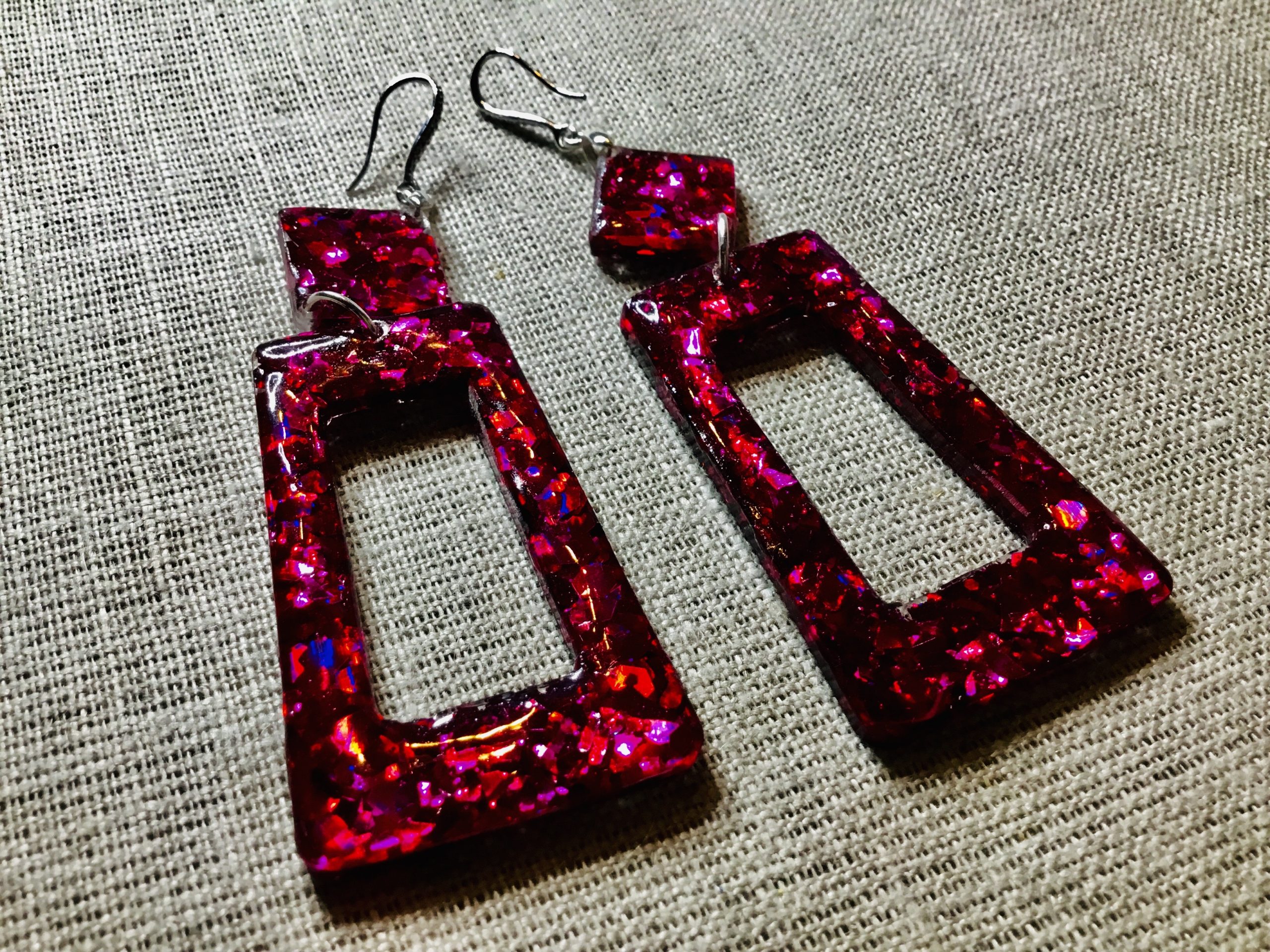 Bright pink glitter jewelry set