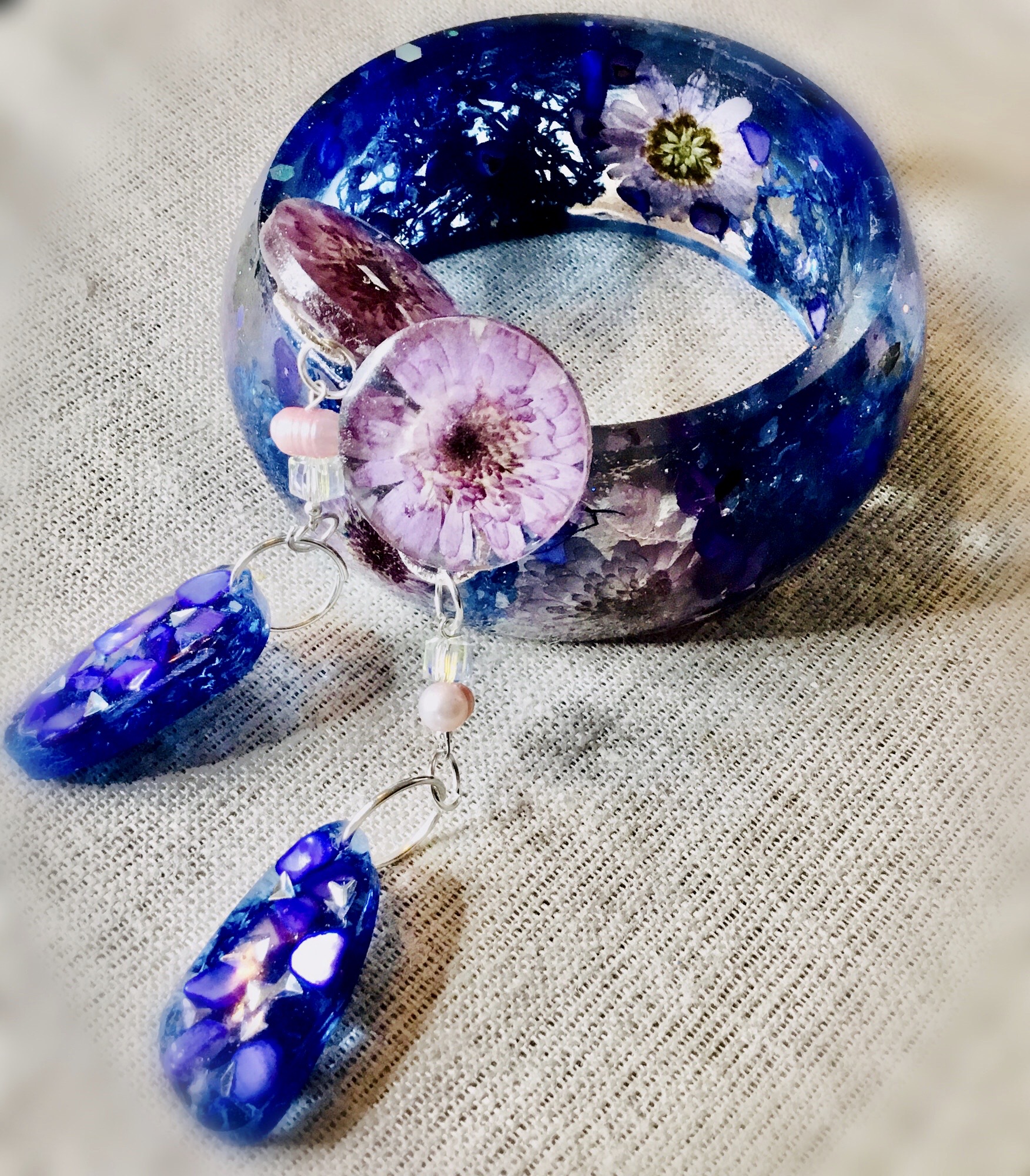 Chrysanthemums bangle and earrings jewelry set