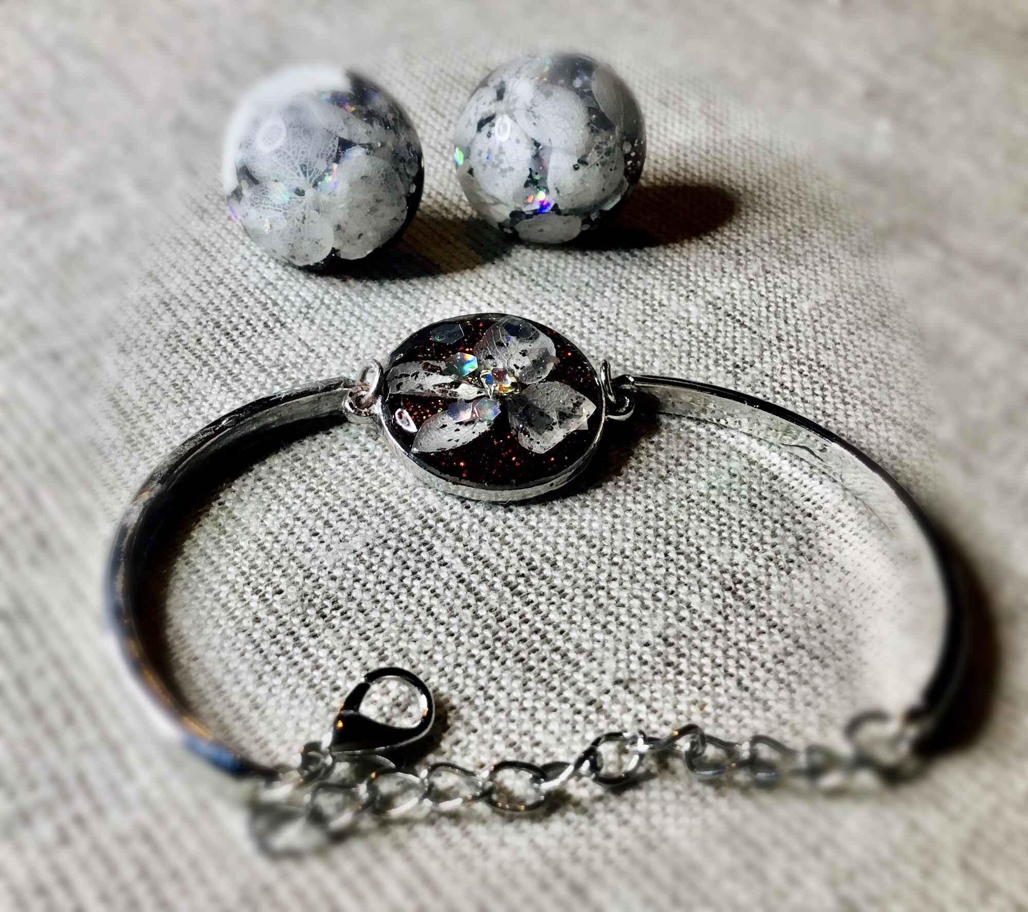 White hortensias Customized jewelry set