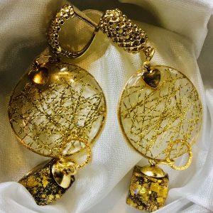 Golden heart glitters earrings 