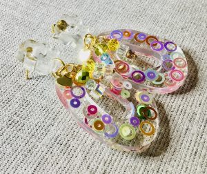 Colourful set of glitter bangle and earrings 