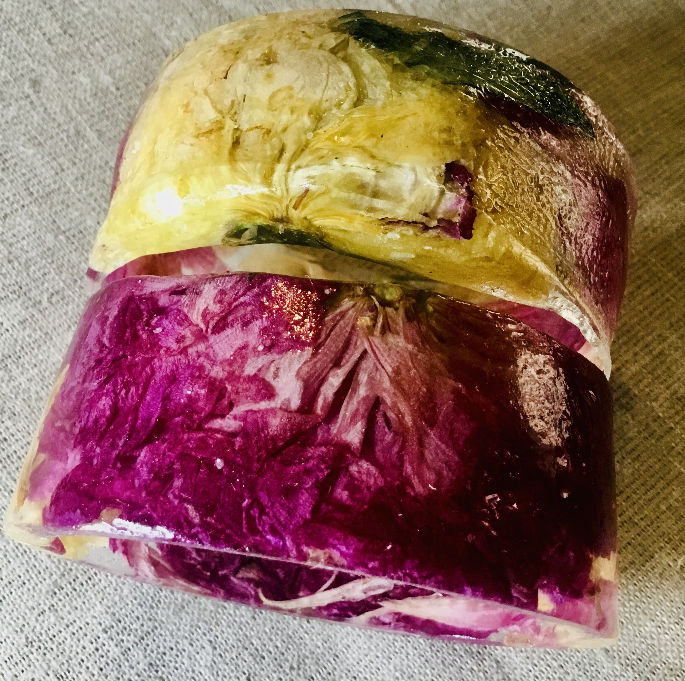 Red and White Peonies Resin Bangles – Handmade Floral Jewelry