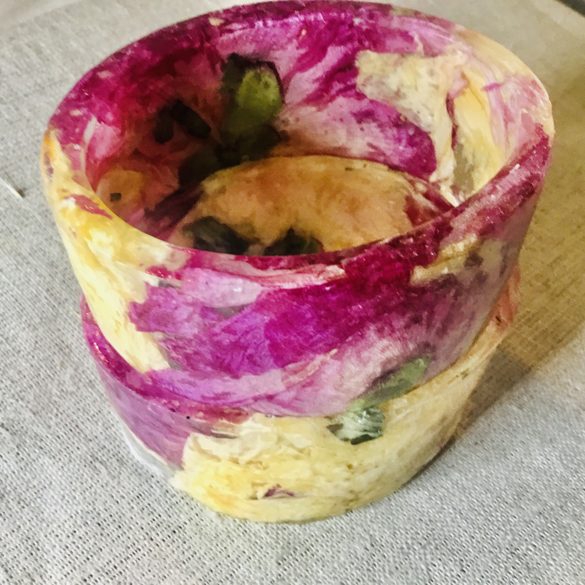 Red and White Peonies Resin Bangles – Handmade Floral Jewelry