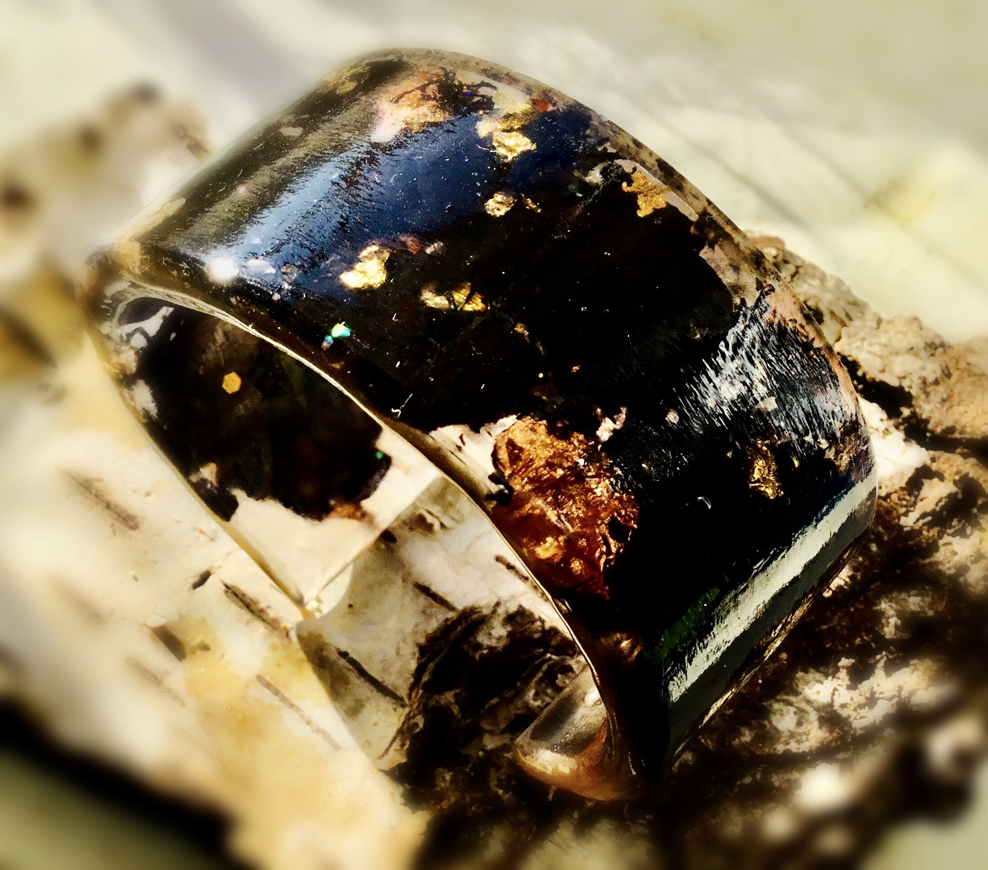 Midnight Elegance" β Black Roses & Gold Foil Resin Cuff Bracelet
