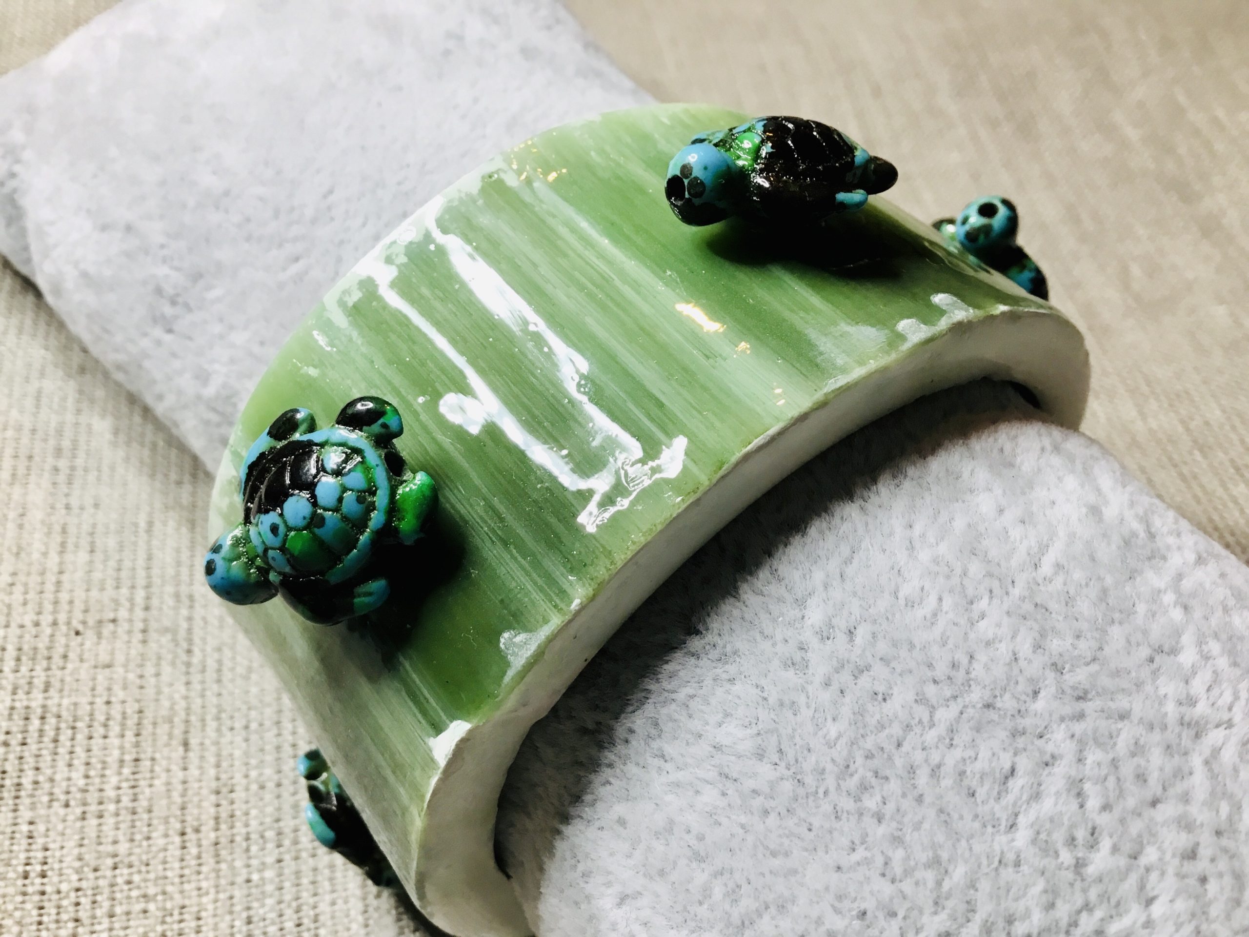Turtle Cuff Bracelet – Sea Jade Green Statement Bangle, Lightweight & Durable Jewelry