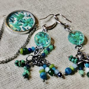 Turquoise Sandalwood Flower Jewelry Set